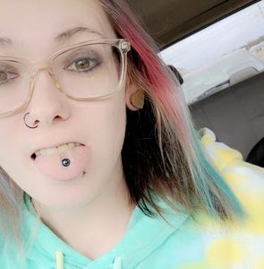 Meet your Posher, Lacosta